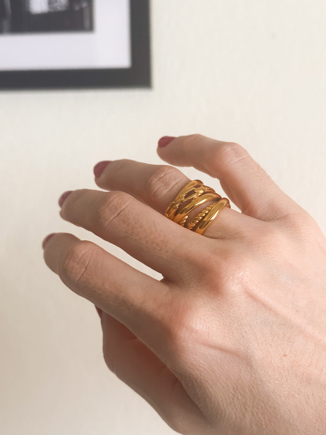 Vela Gold Ring