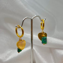 Load image into Gallery viewer, Green Stone Heart Earrings
