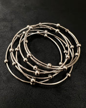 Load image into Gallery viewer, Macarena Bangles Silver
