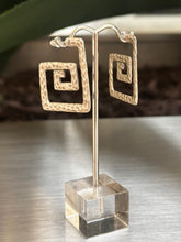 Load image into Gallery viewer, Square Silver Zamak Earrings
