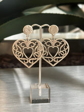 Load image into Gallery viewer, Romantic Silver Zamak Earrings
