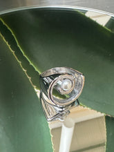 Load image into Gallery viewer, Caracola Steel Ring
