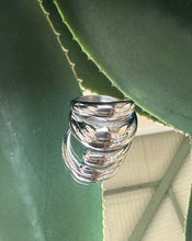 Load image into Gallery viewer, Caribe Steel Ring
