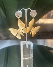 Load image into Gallery viewer, Bodrun Statement Earrings
