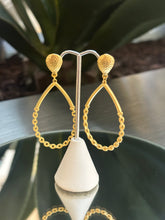 Load image into Gallery viewer, Bursa Gold Earrings
