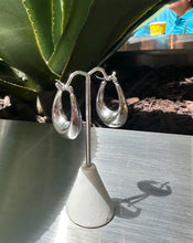 Load image into Gallery viewer, Silver Steel Gota Hoops
